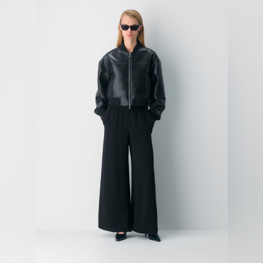 Babaton Parker Palazzo Wide-Leg Pants Black | Minimal Chic | Size S - Picture 3 of 9